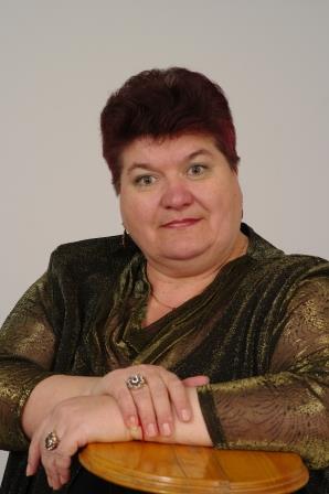 Музыкальный руководитель Гребнева Ирина Дмитриевна.
