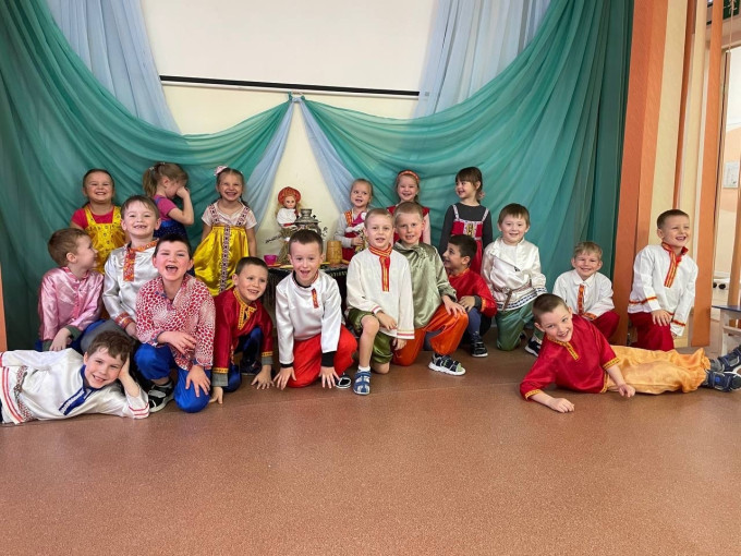 В старшей группе «Смешарики» встретили Масленицу! 🥞 В старшей группе «Смешарики» встретили Масленицу! 🥞.